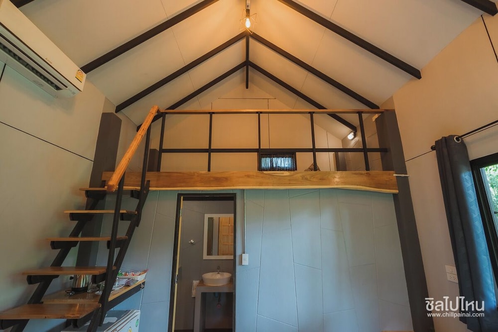 Standard Bungalow, 2 Twin Beds, Balcony