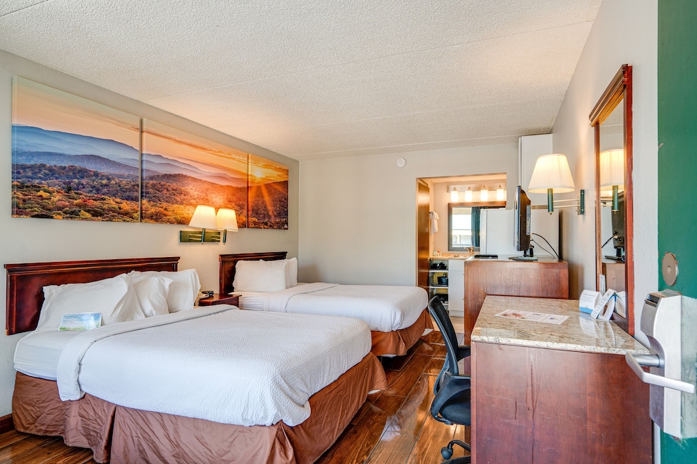 Double Room, 2 Double Beds, Non Smoking - Photo 11