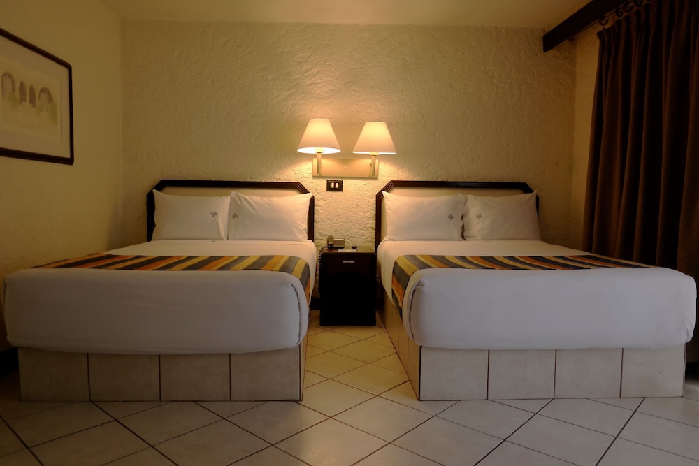 Superior Room, 2 Double Beds, Balcony - Photo 1