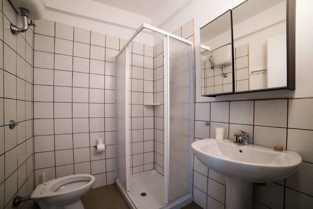 Mobile Home, Kitchenette photo 3