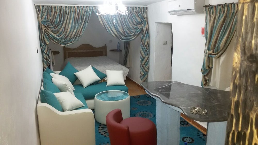 Exclusive Quadruple Room (Ben Rachid) photo 2