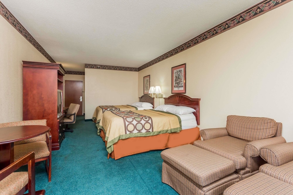 Studio Suite, 2 Queen Beds, Non Smoking - Photo 1