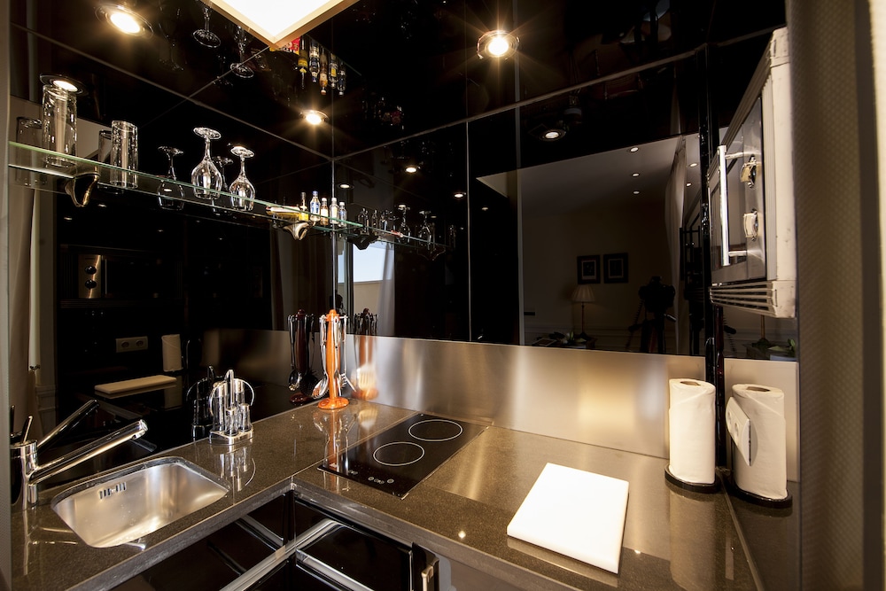 Junior Suite, Sea View (Deluxe) thumbnail 5