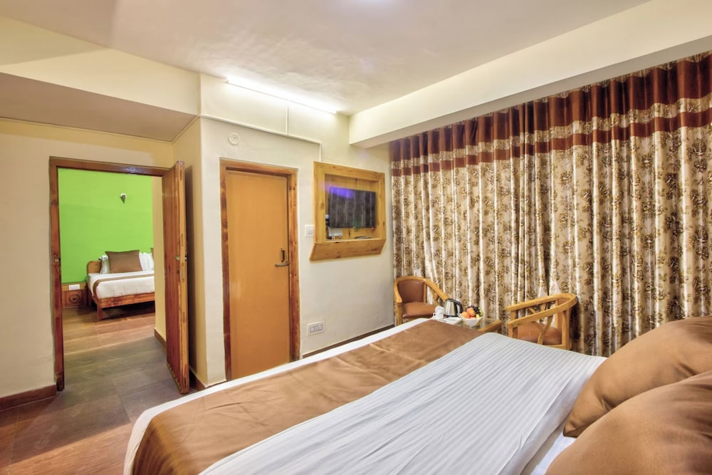Deluxe Studio Suite