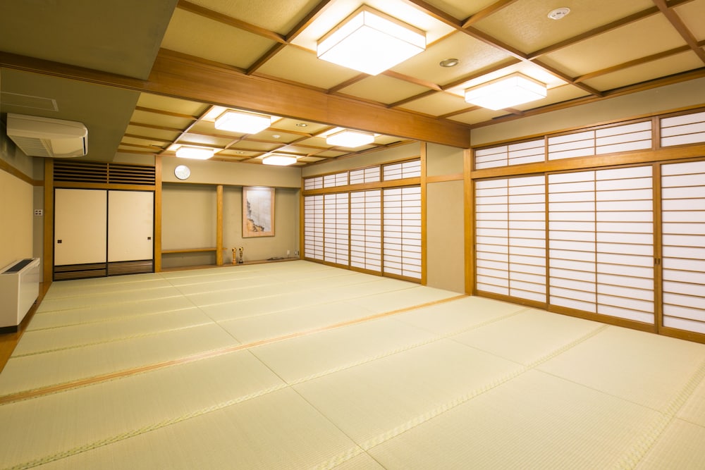 Great Hall, 36 Tatami Mats photo 1