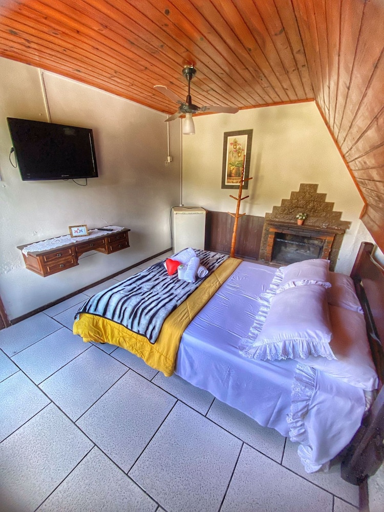Superior Double Room, 1 Bedroom, Mountain View, Mountainside photo 3