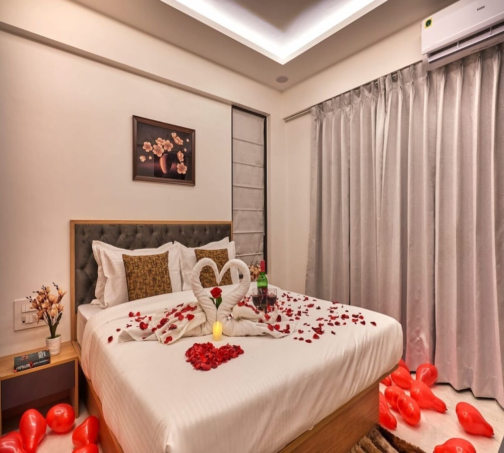 King Room with Balcony