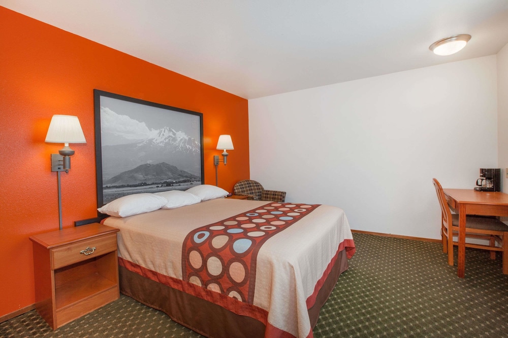 Room, 1 Queen Bed - Photo 3