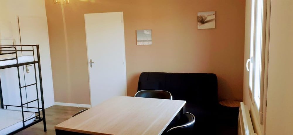 Family Studio (4 20 5) photo 2