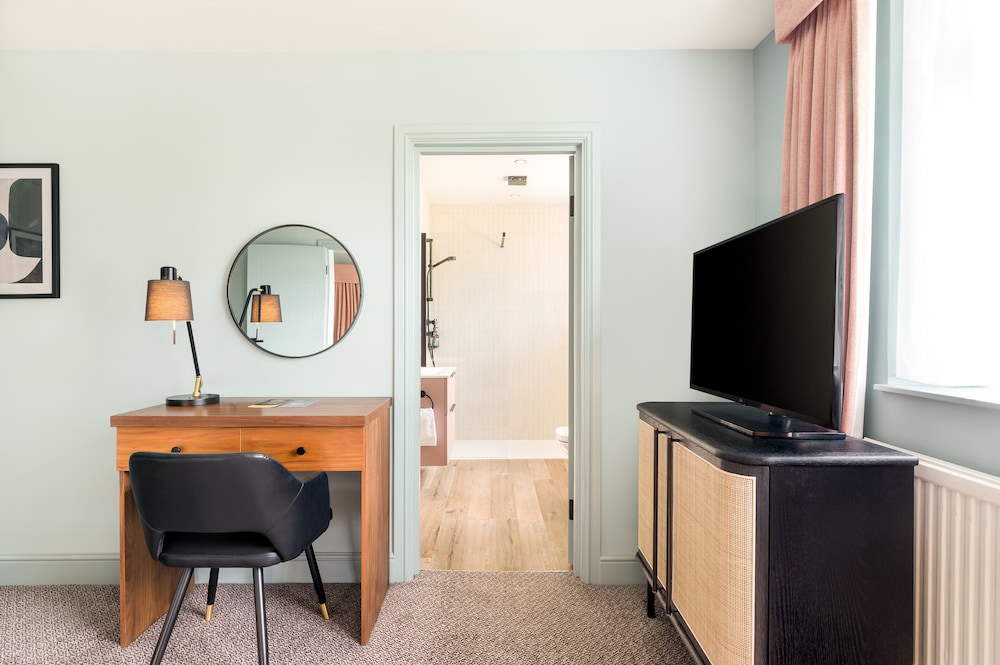 Suite, 1 Bedroom, Accessible, Kitchen photo 1