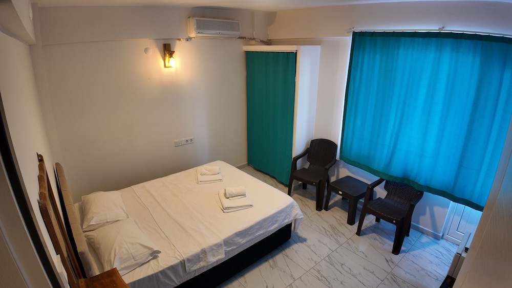 Standard Room photo 1