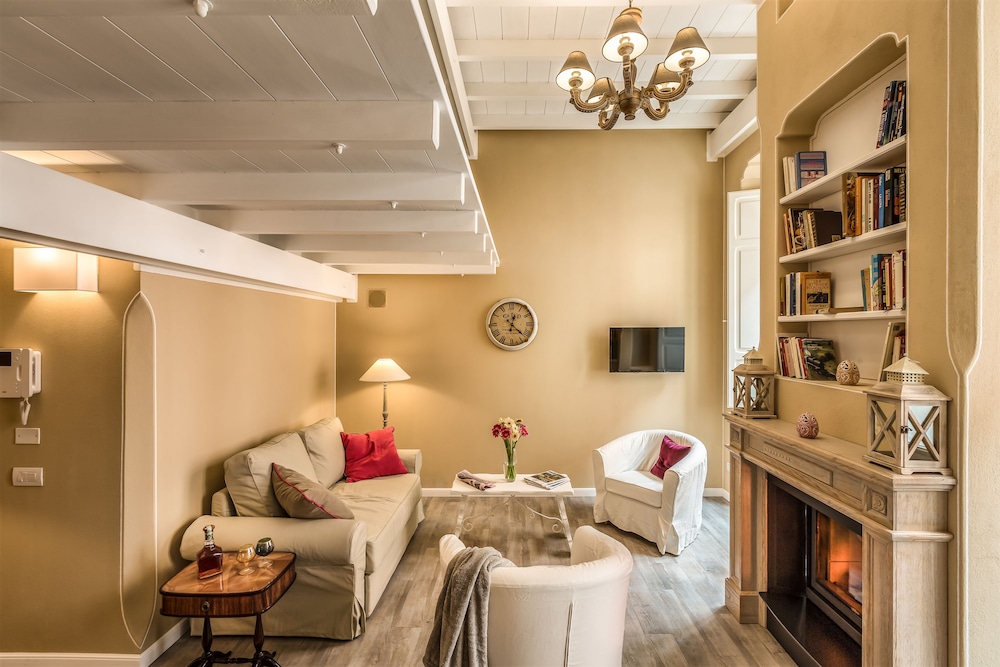 Comfort Suite, 1 Bedroom, Balcony photo 2