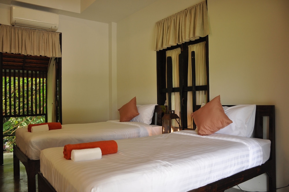 Twin Room with balcony photo 3