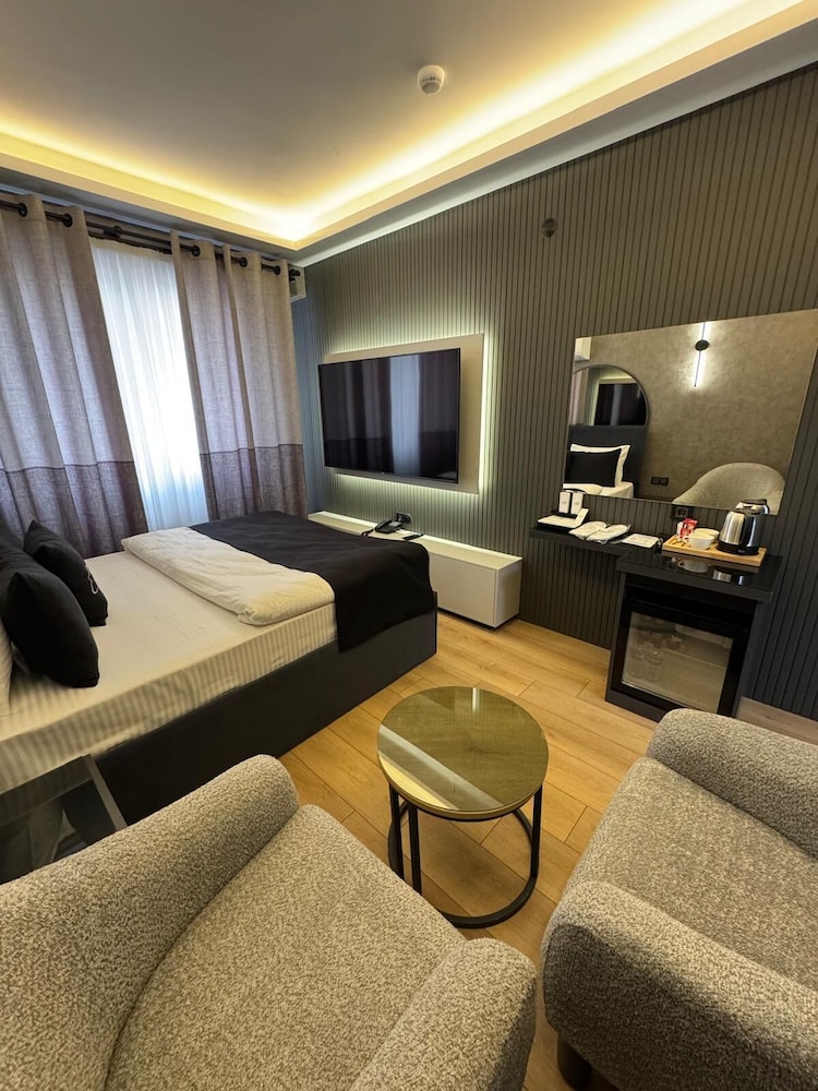 Comfort Double Room, Housekeeping