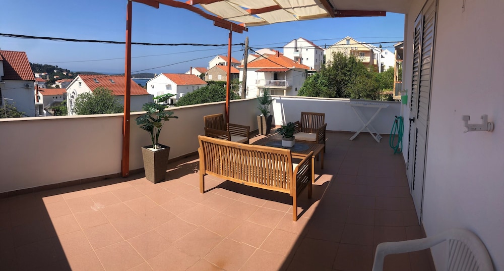 Double Room, Terrace, Sea View with parking photo 3