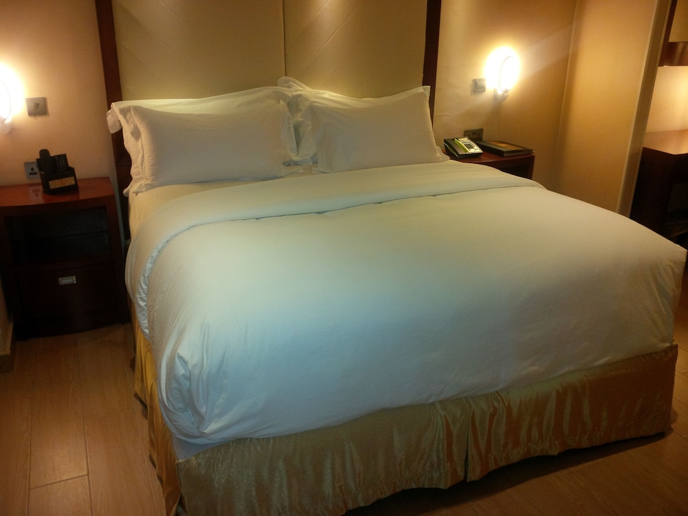 Deluxe Suite photo 2