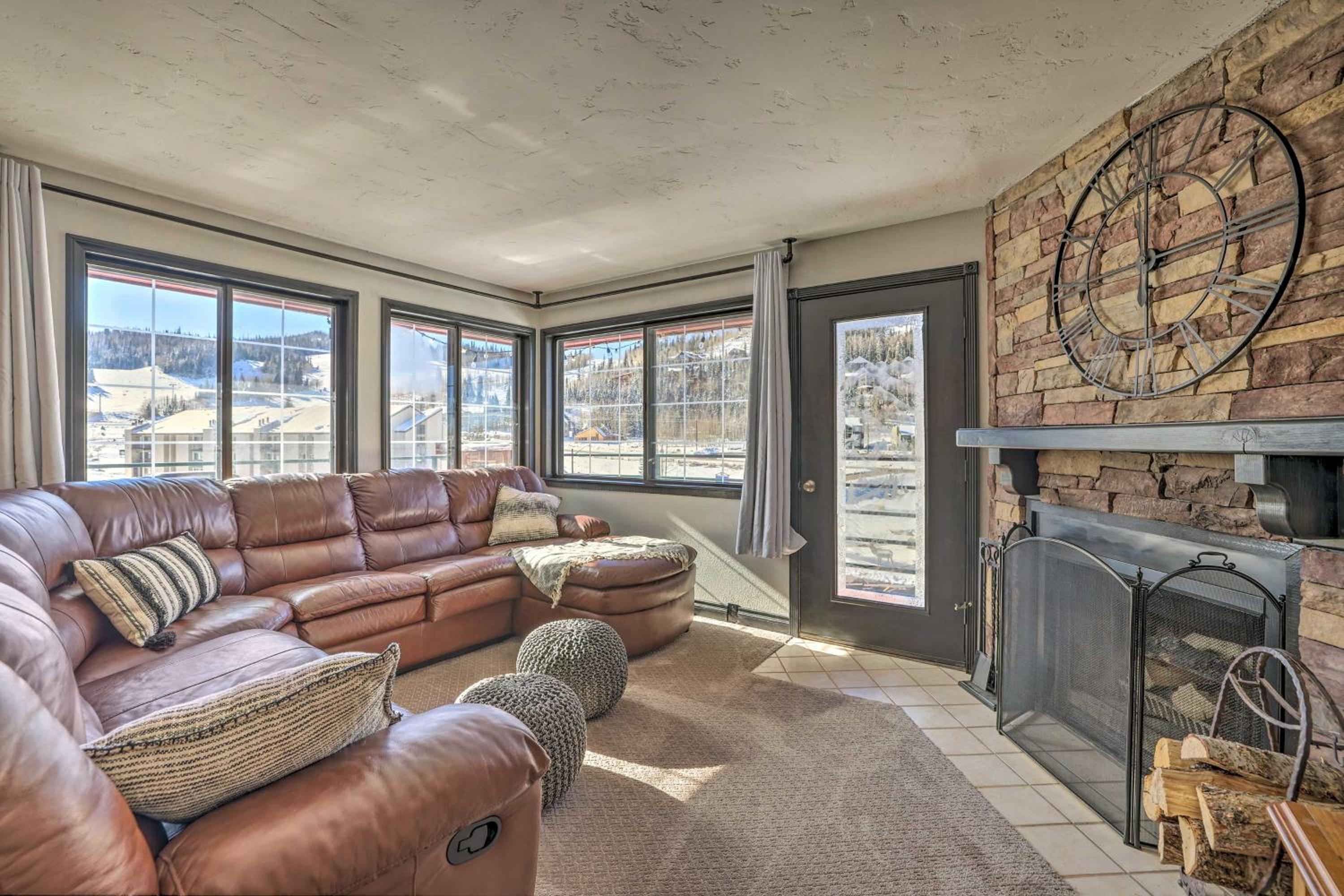 Apartment photo 1