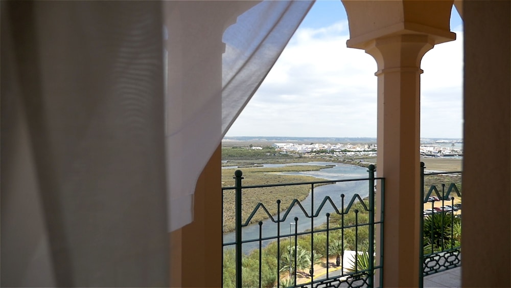 Suite, 1 Bedroom photo 3