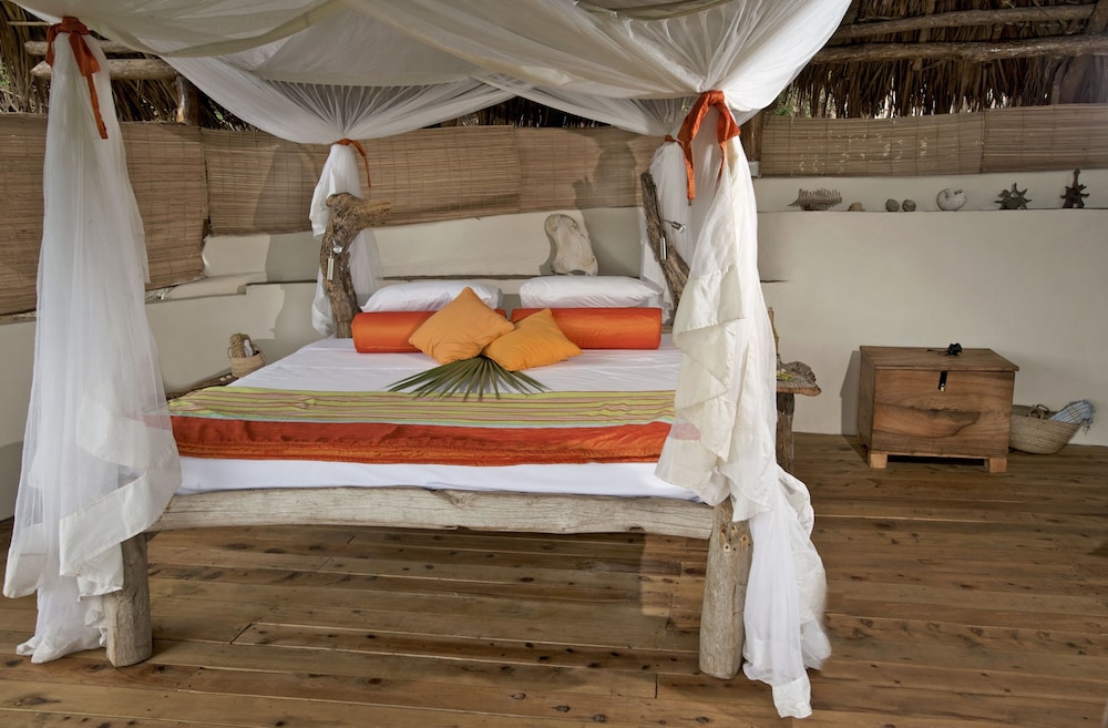 Family Room, 2 Bedrooms, Ensuite, River View photo 2
