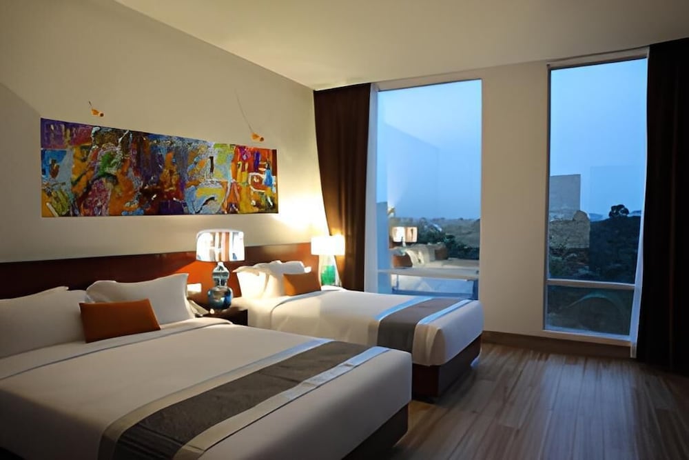 Signature Triple Room photo 1