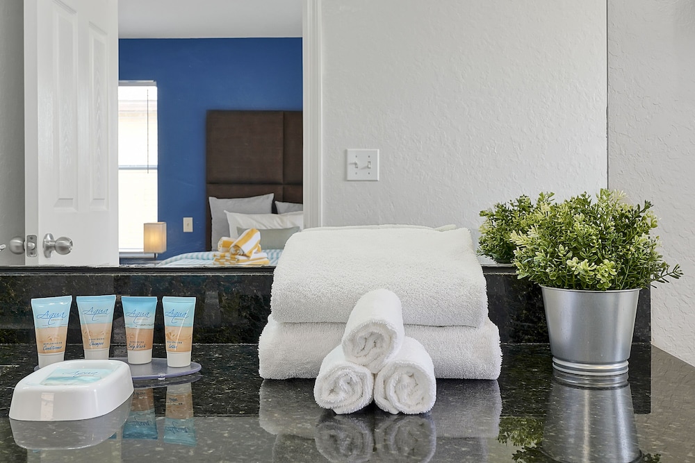Standard Townhome, 4 Bedrooms, Hot Tub - Photo 28