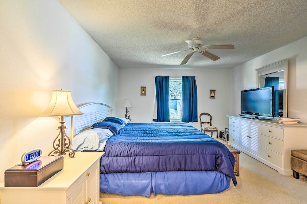 House (2 Bedrooms) photo 2