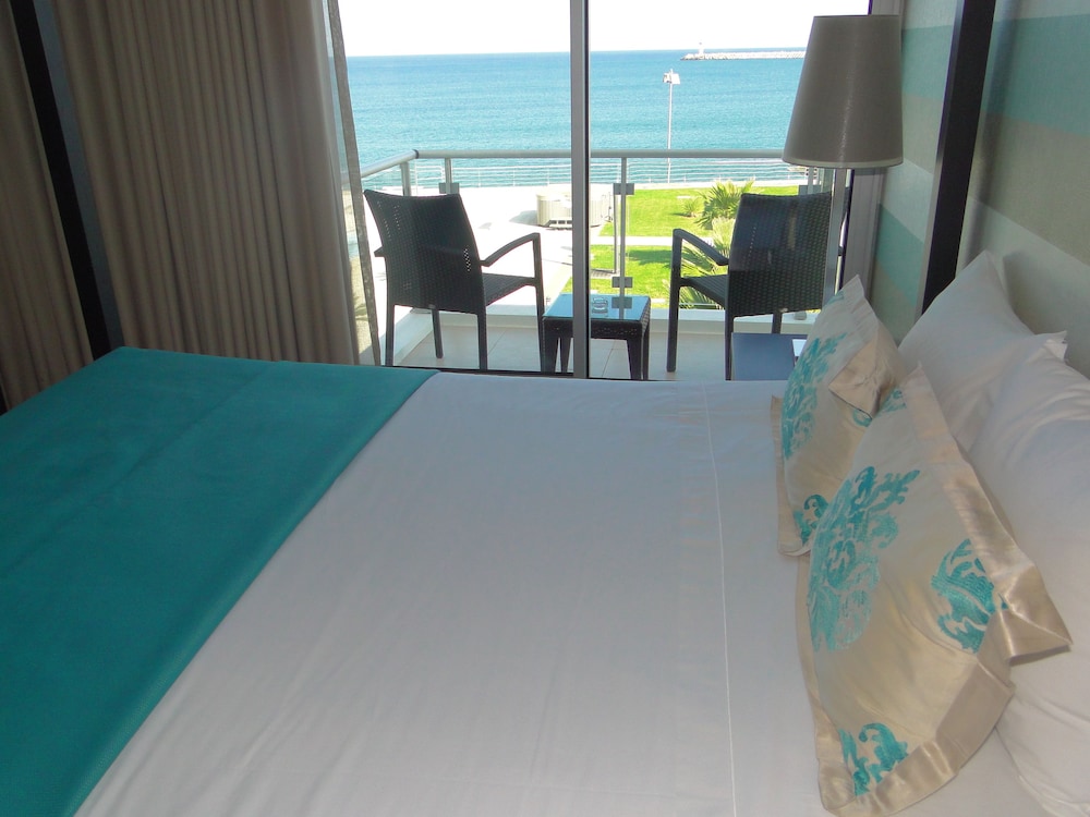 Standard Double Room Single Use, Sea View - Photo 1