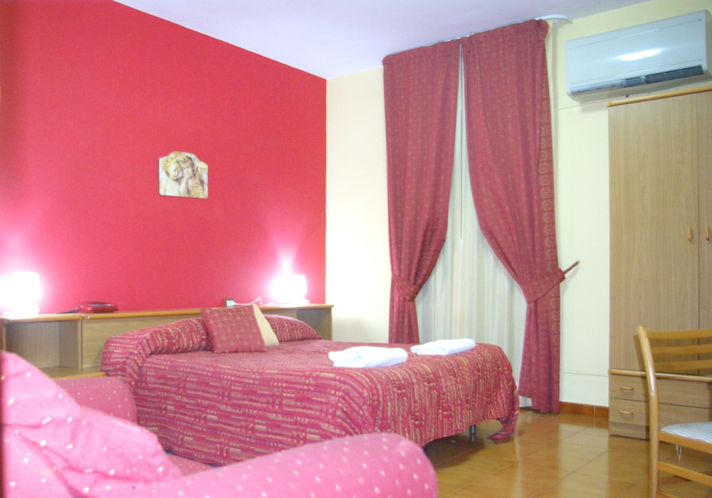 Double Or Twin Room photo 1