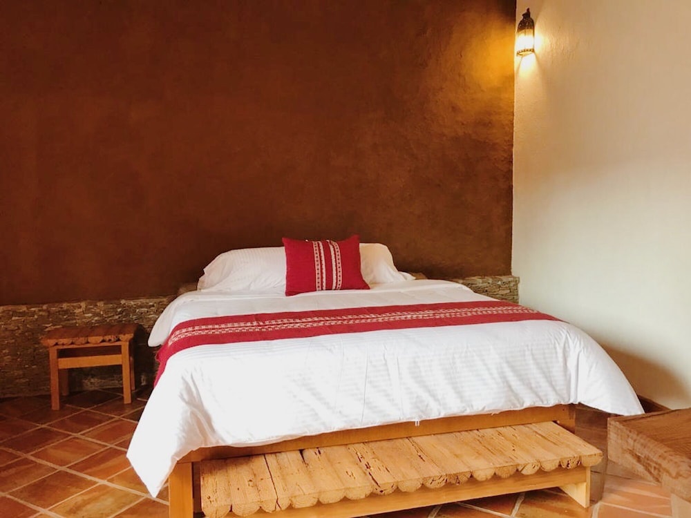 Deluxe Double Room, 1 King Bed, Garden View, Ground Floor photo 1