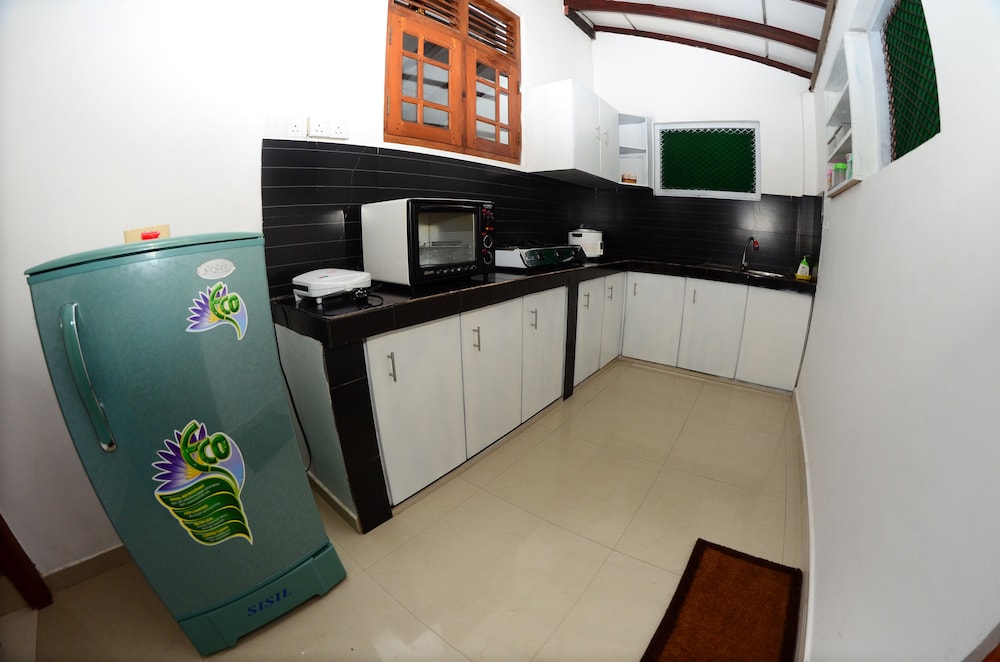 Luxury Villa, 5 Bedrooms, Accessible, Private Pool photo 3