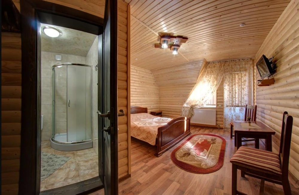 Standard Double or Twin Room photo 1
