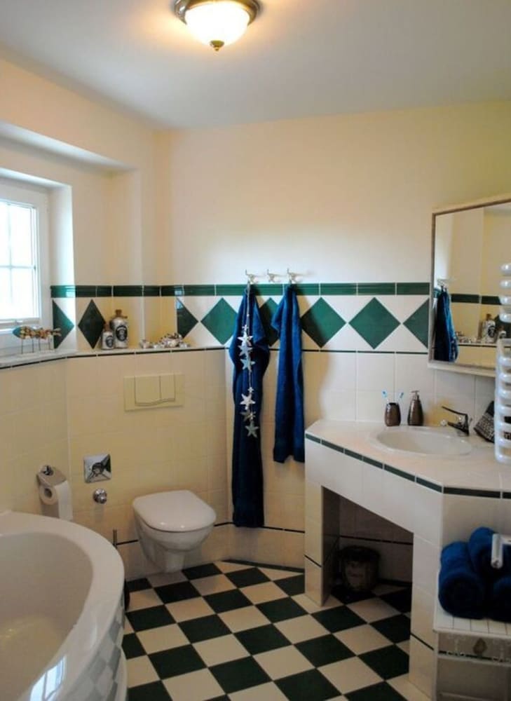 House photo 2