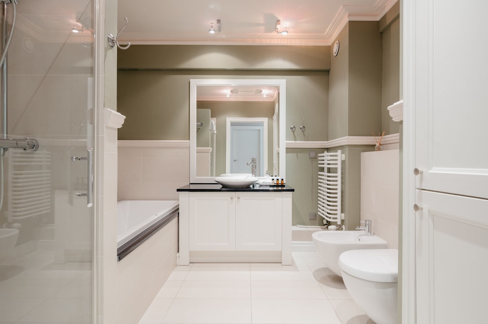 Premier Suite, 2 Bedrooms, River View photo 3