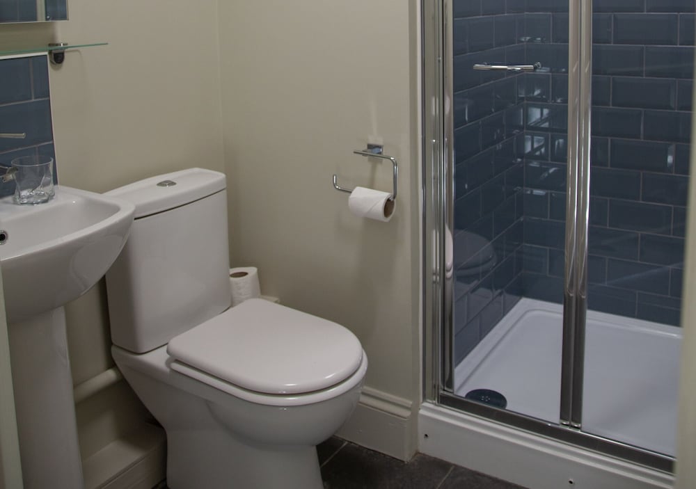 Standard Double Room, Ensuite (Cozy) - Photo 3