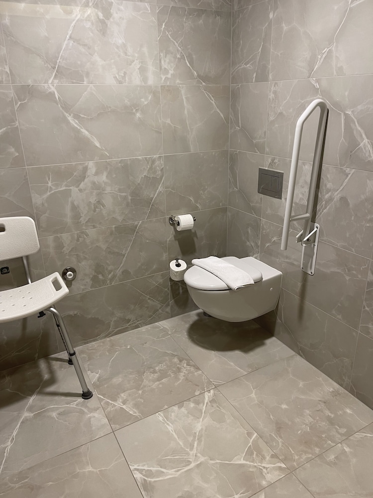 Comfort Room