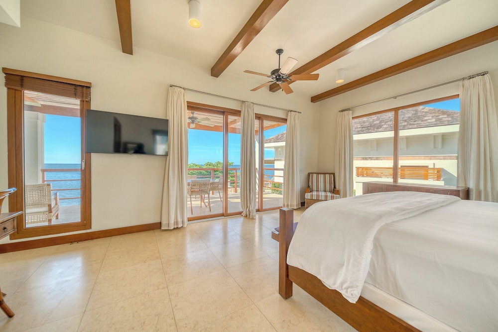 Villa, 2 Bedrooms, Ocean View photo 2