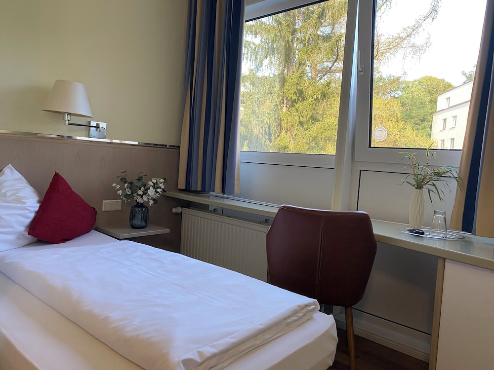 Standard Single Room, 1 Twin Bed photo 2