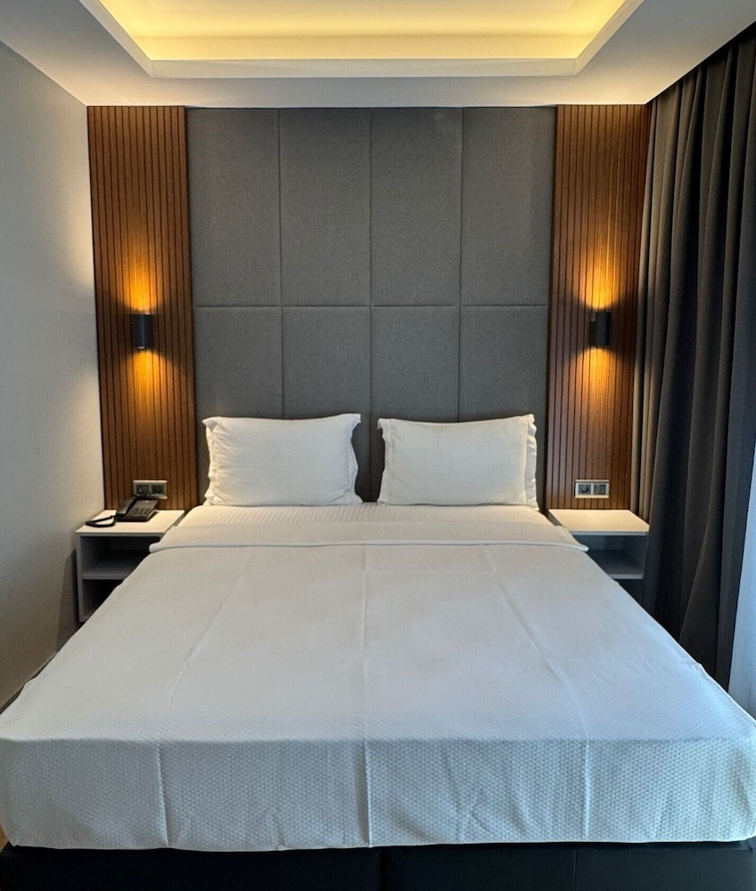 Economy Double Room photo 2