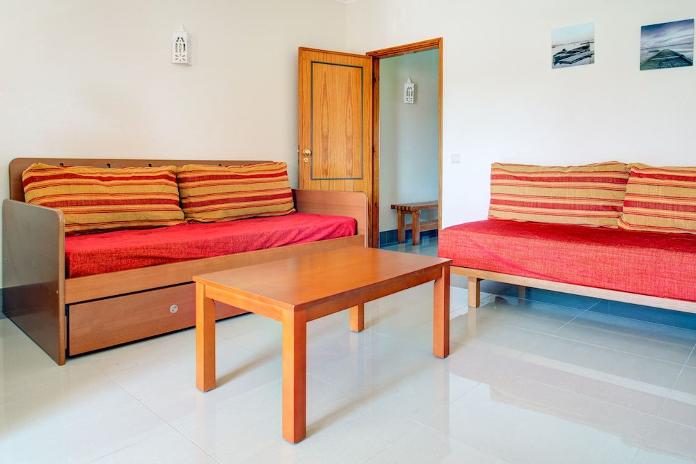 Superior Apartment, 1 Bedroom, Pool View - Photo 13