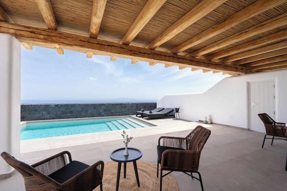 Executive Suite with sea view and swimming pool - Photo 16