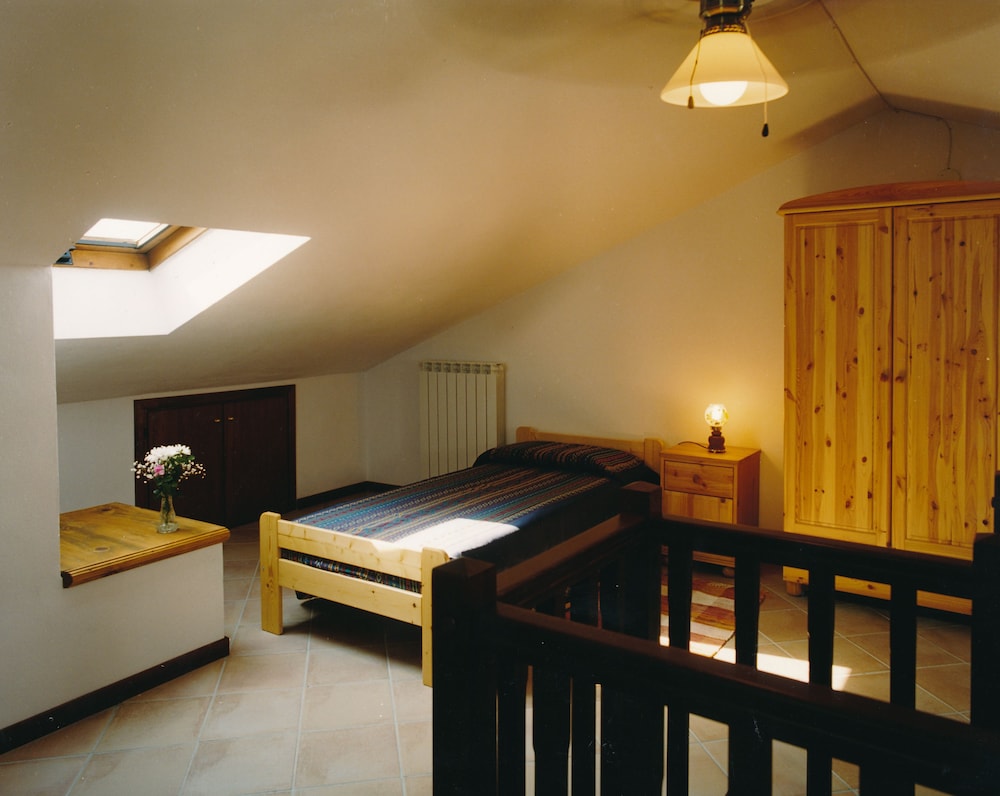Duplex, 2 Bedrooms photo 1