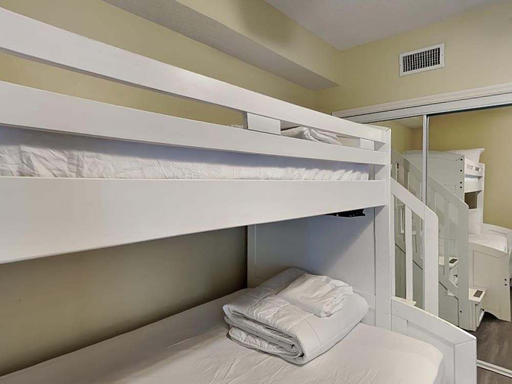 Condo, Multiple Beds, Hot Tub, Ocean View (T1 2302 - No Pets) photo 3