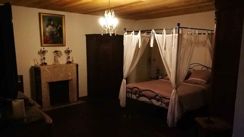 Double Room (L’Intrigante)