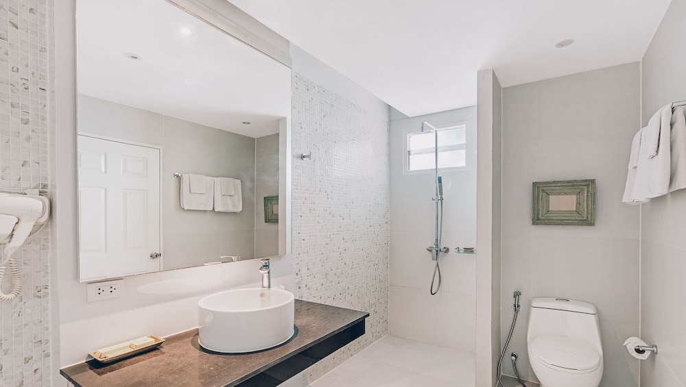 Grand Deluxe Suite photo 2