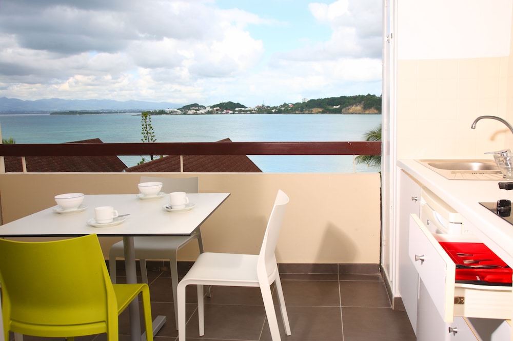 Room, Sea View photo 3
