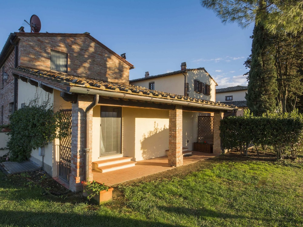 House photo 1