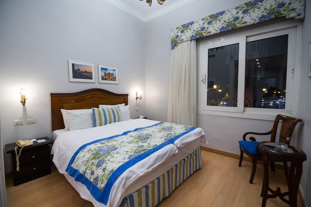 Standard Double or Twin Room, City View