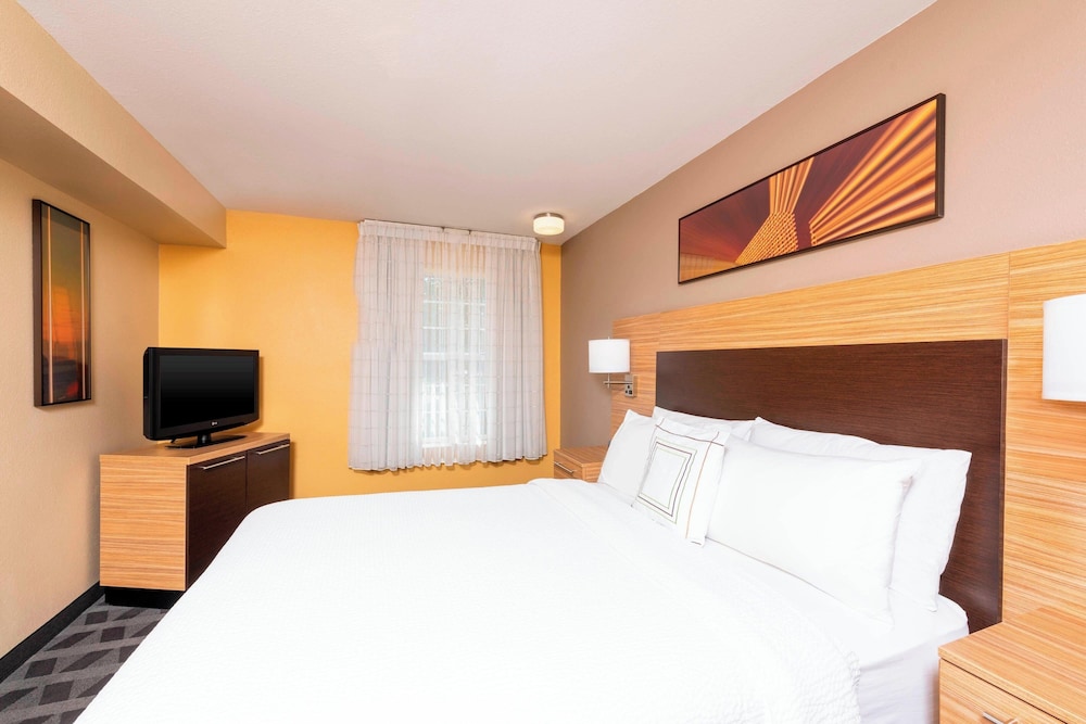 Suite, 1 Bedroom (Mobility/Hearing Accessible, Tub) photo 1