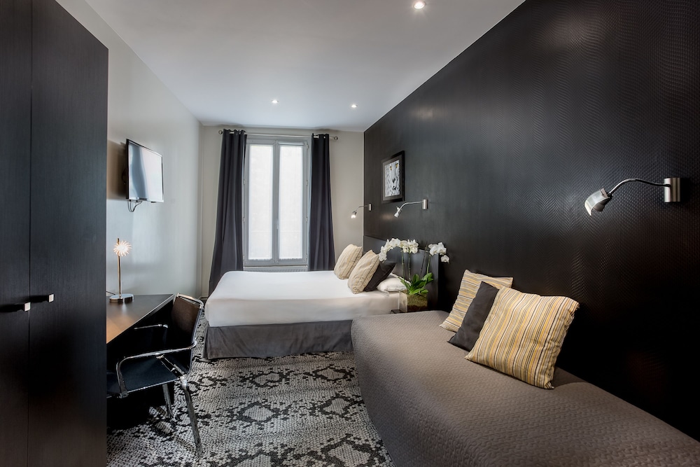 Classic Triple Room photo 3