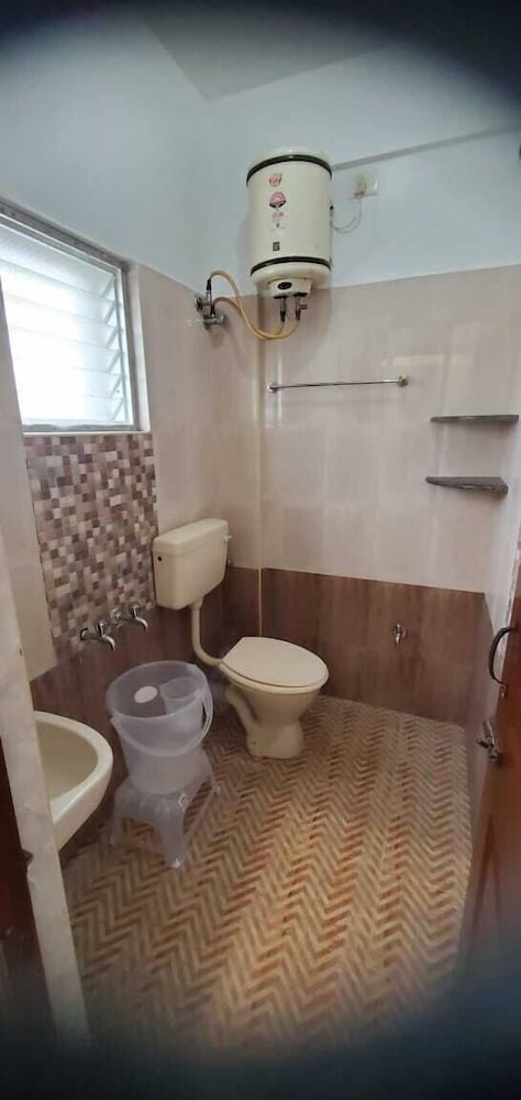 Standard Room photo 2